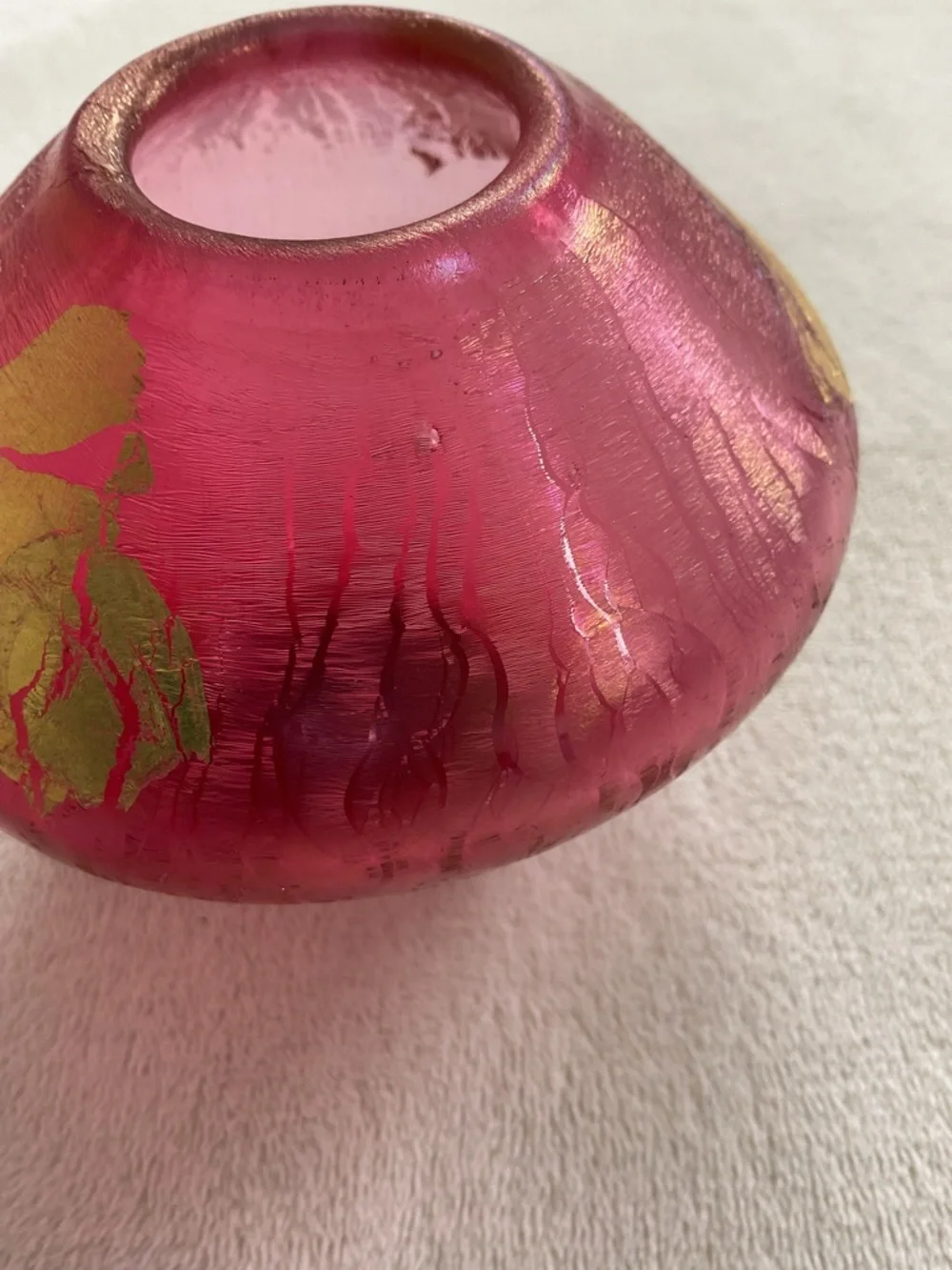 Robert Eickholt 1991 Signed Art Glass Vase Ruby Red Gold Leaf